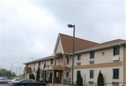 Executive Inn And Suites 와우케간 외부 사진