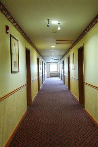 Executive Inn And Suites 와우케간 외부 사진