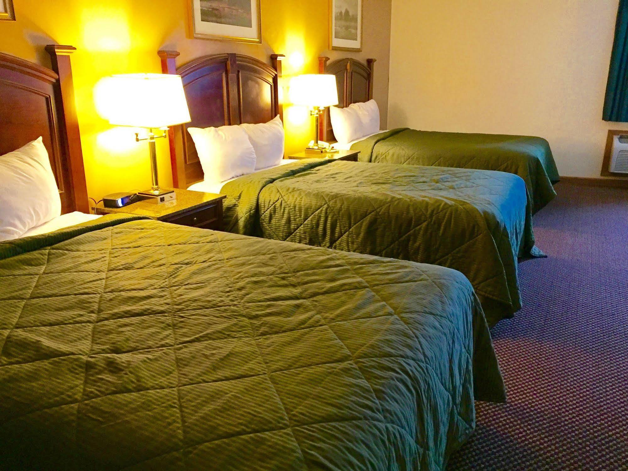 Executive Inn And Suites 와우케간 외부 사진